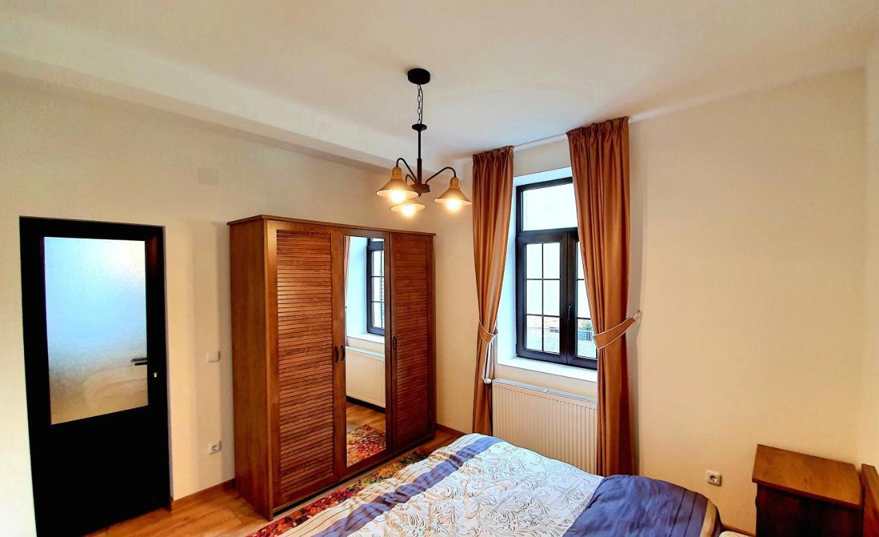 Zur Krone Aparthotel Widdershausen Bagian luar foto