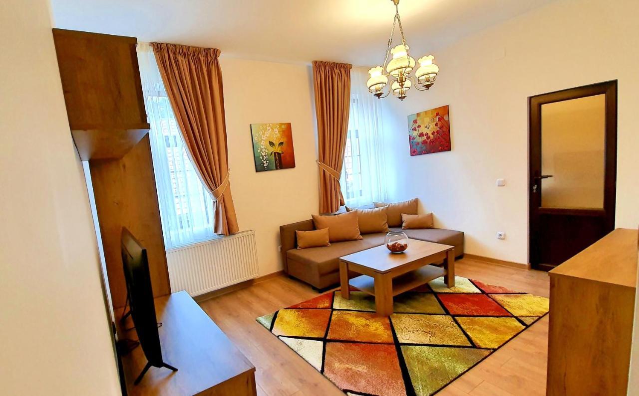 Zur Krone Aparthotel Widdershausen Bagian luar foto