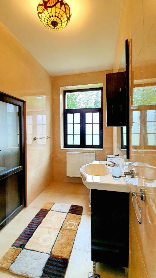 Zur Krone Aparthotel Widdershausen Bagian luar foto