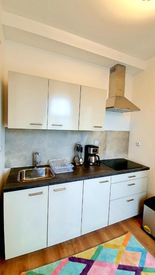 Zur Krone Aparthotel Widdershausen Bagian luar foto